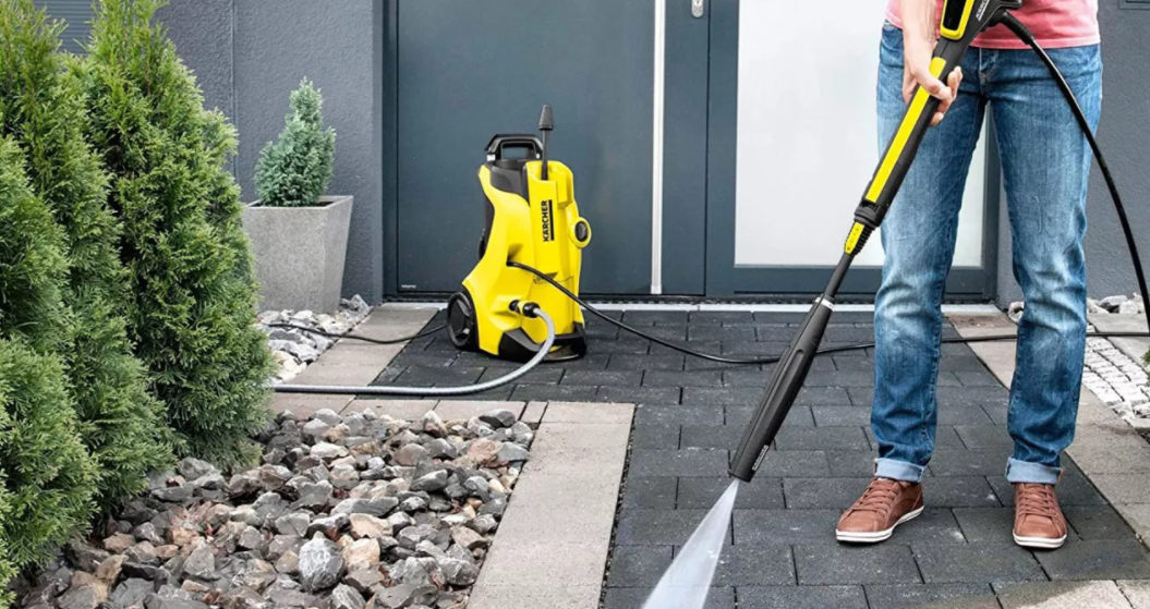 Stripping Paint from Concrete with a Pressure Washer Machine